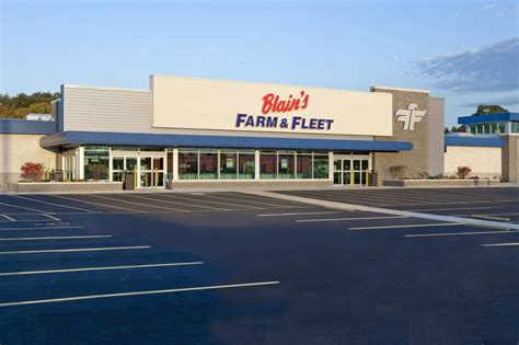 Farm and fleet madison - Farm & Fleet of Monroe - 251 Eighth Street, PO Box 262, Monroe, WI 53566 Phone: 608-325-2050. Farm & Fleet of Watertown - 1400 W. Main Street, Watertown, WI 53098 Phone: 920-261-4910. History. Founded in 1955 by brothers W.C. (Claude) Blain and N.B. (Bert) Blain, Blain's Farm & Fleet stores are specialty discount retailers with 34 …